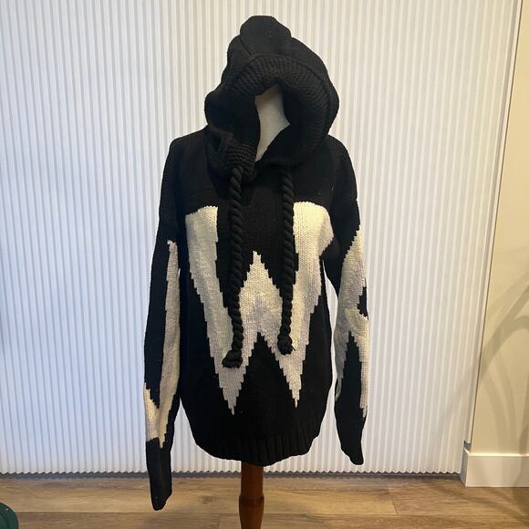 JW ANDERSON Women's Gothic Logo Chunky Knit Hoody Size XS In Black/Off White - Picture 4 of 11
